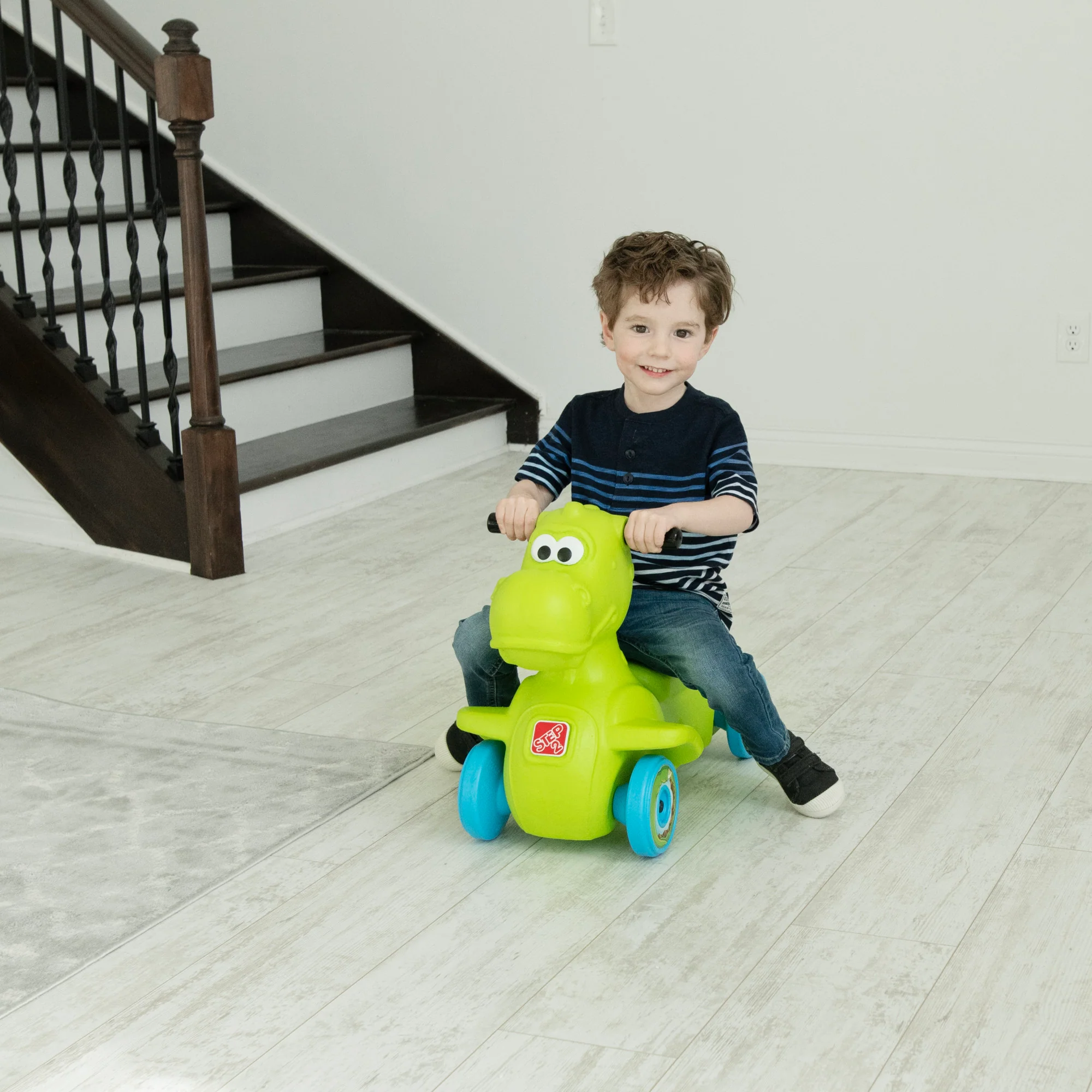 Dino Dash Foot-to-Floor Ride-On™ - Image 3