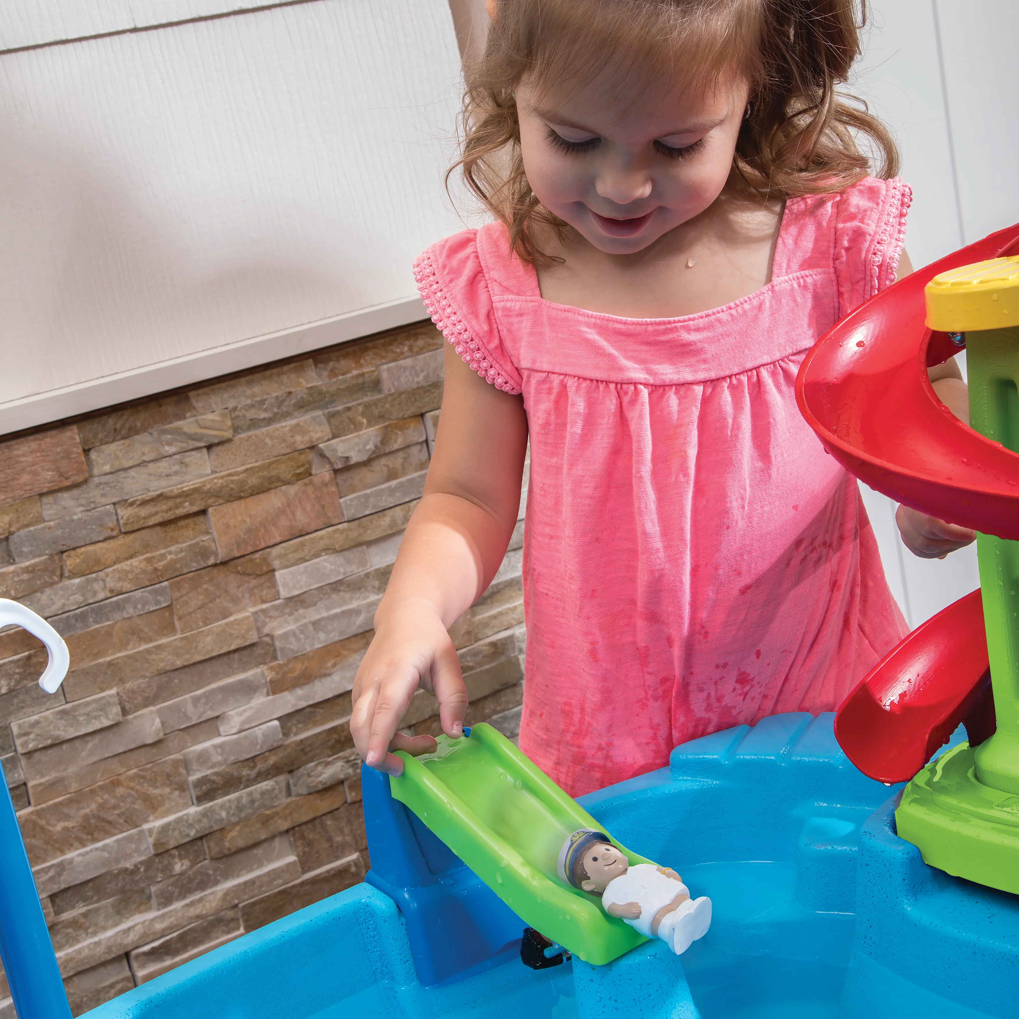 Fiesta Cruise Water Table with Umbrella™ - Image 6