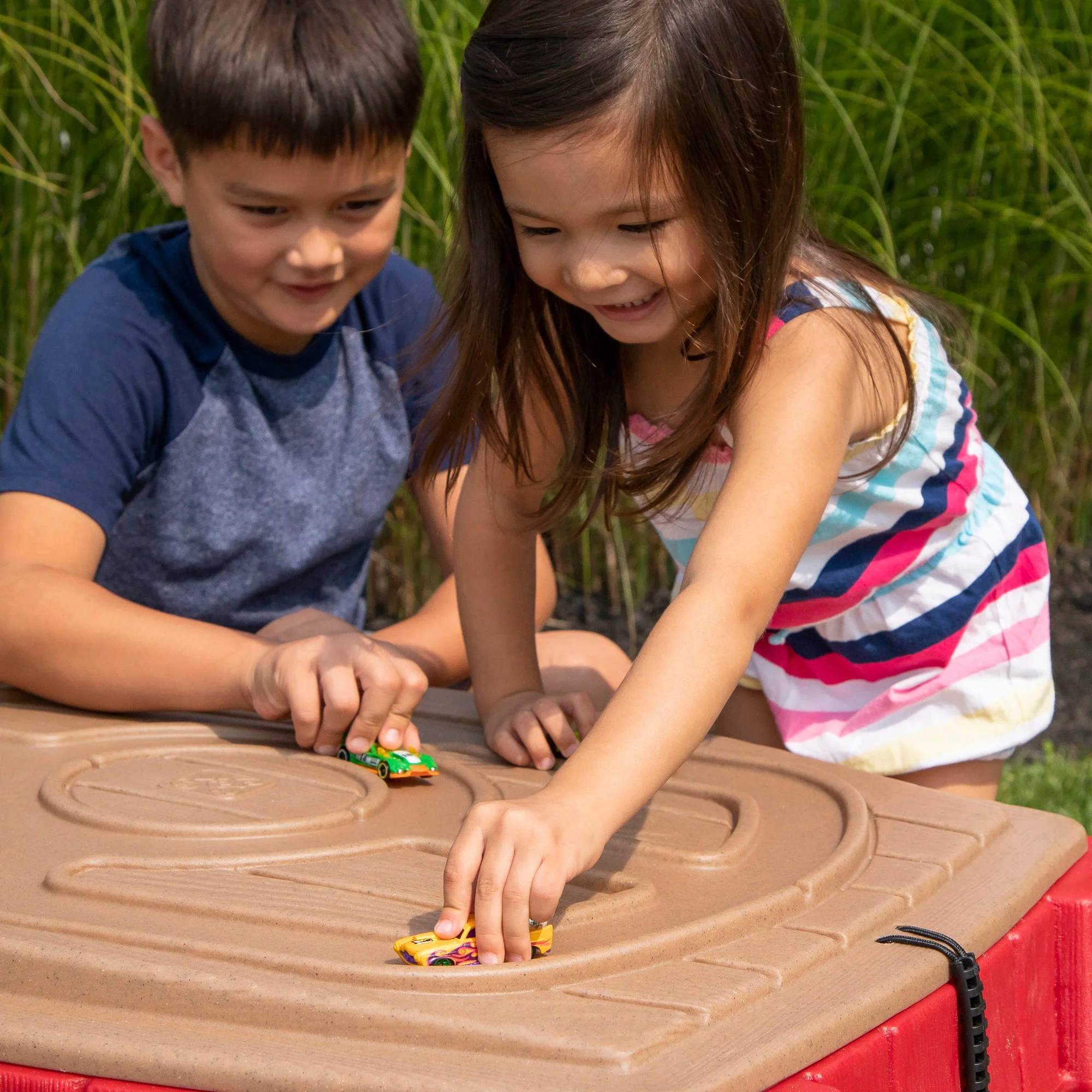 Naturally Playful Sand Table™ - Image 4