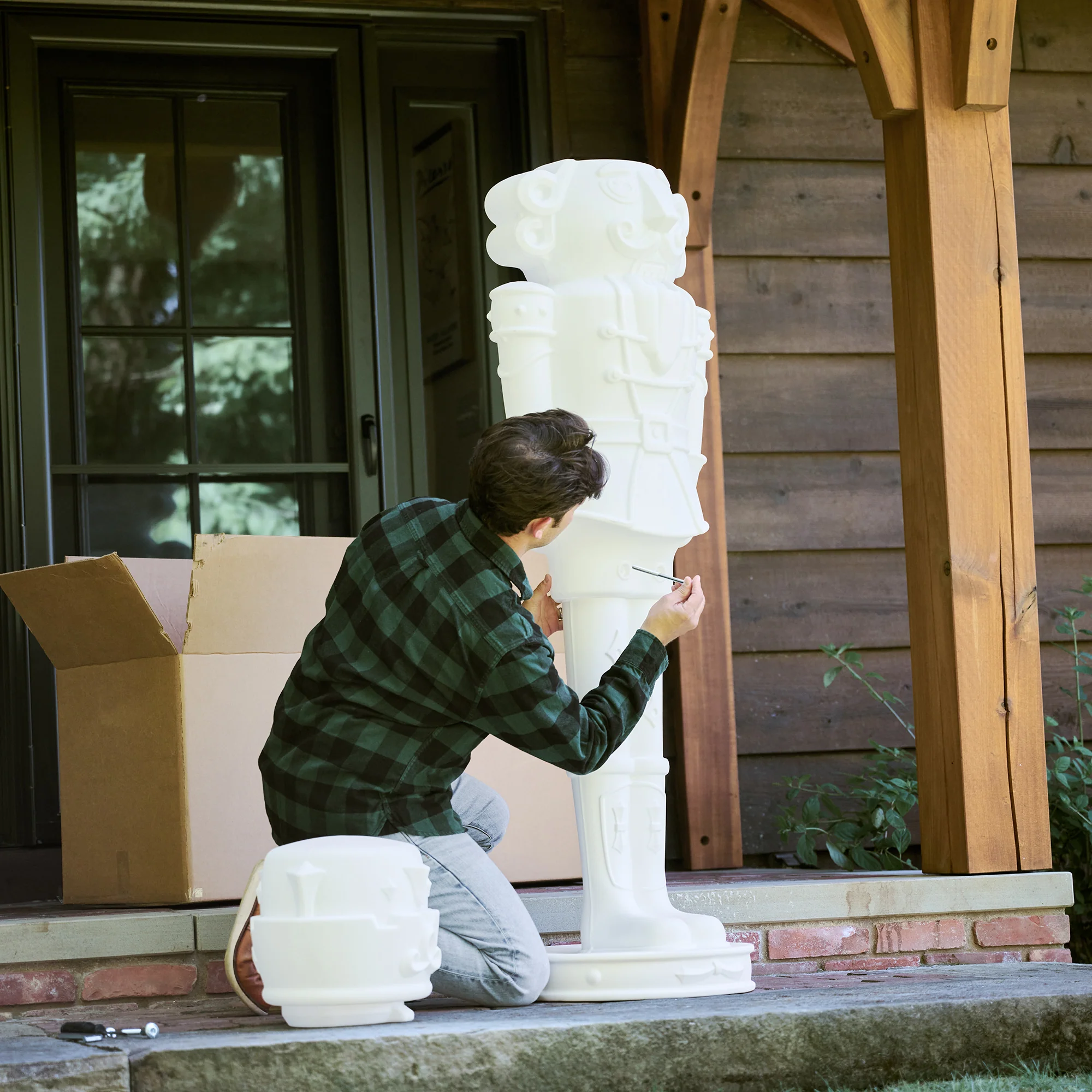 Giant 6ft Paintable Nutcracker Prince - Image 29