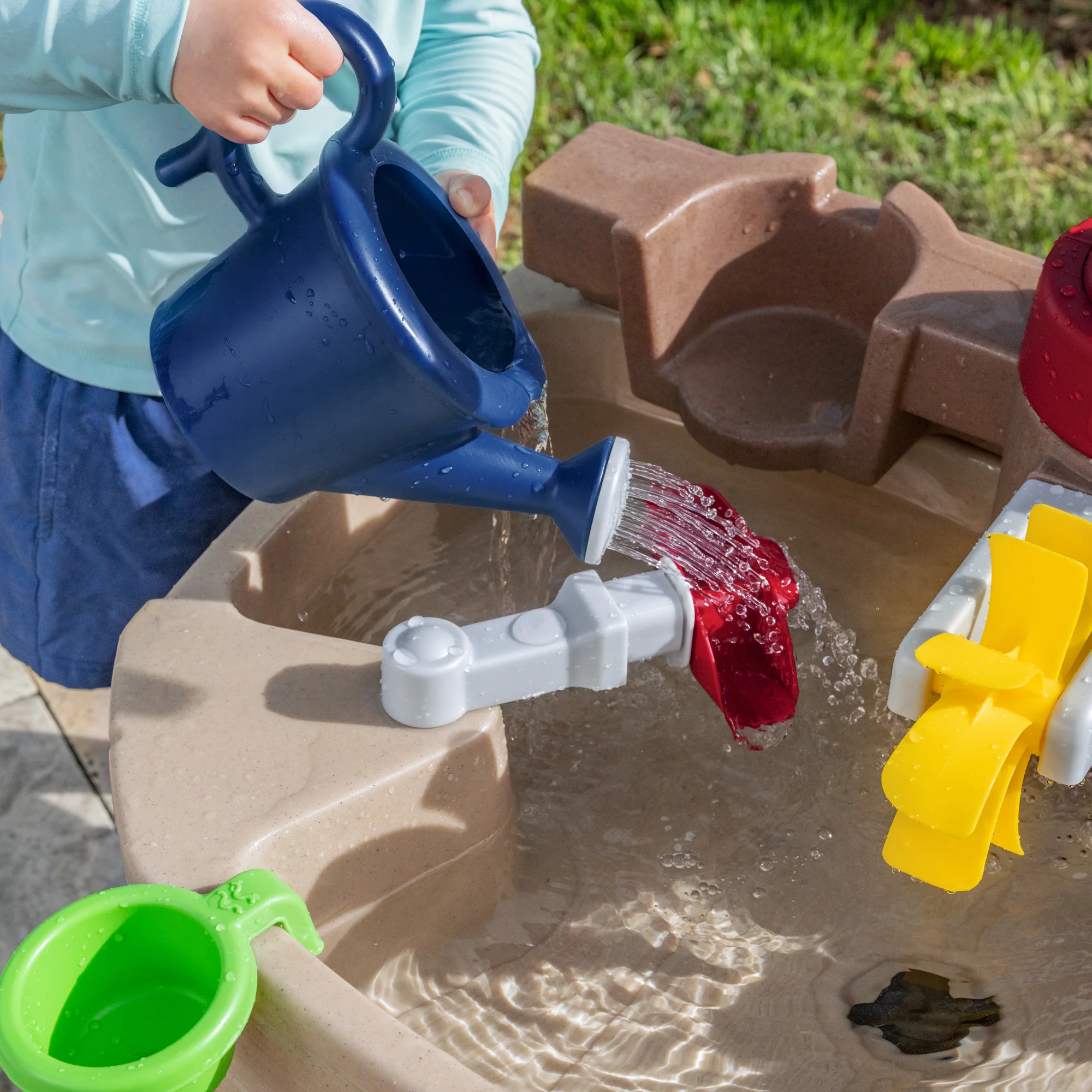 Pump & Splash Discovery Water Table™ - Image 6